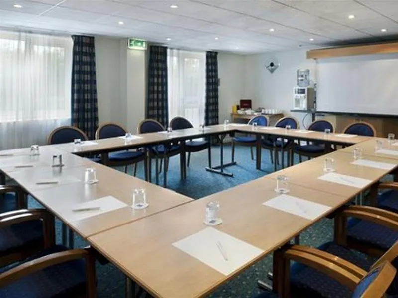 Holiday Inn Express Newcastle Gateshead By Ihg Swalwell 3*,
