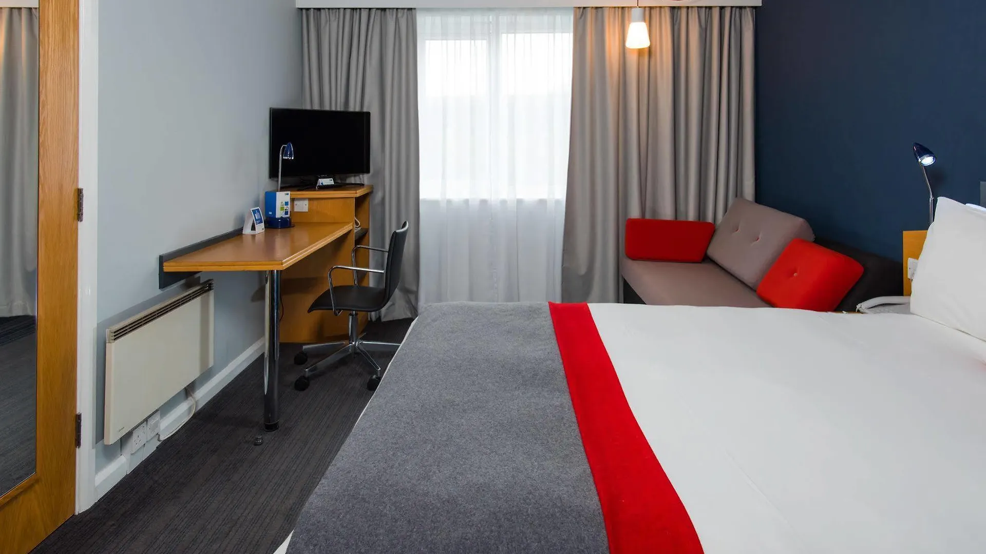 Holiday Inn Express Newcastle Gateshead By Ihg Swalwell Hotel
